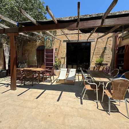Palazzo Dallo Marsaxlokk Luaran gambar